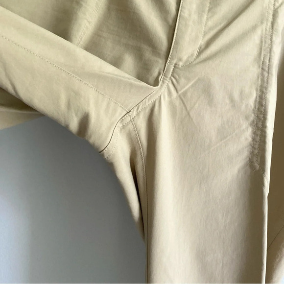 PATAGONIA Intercontinental Tan Mid-Rise Hiking Pants Size 12 - Picture 5 of 16